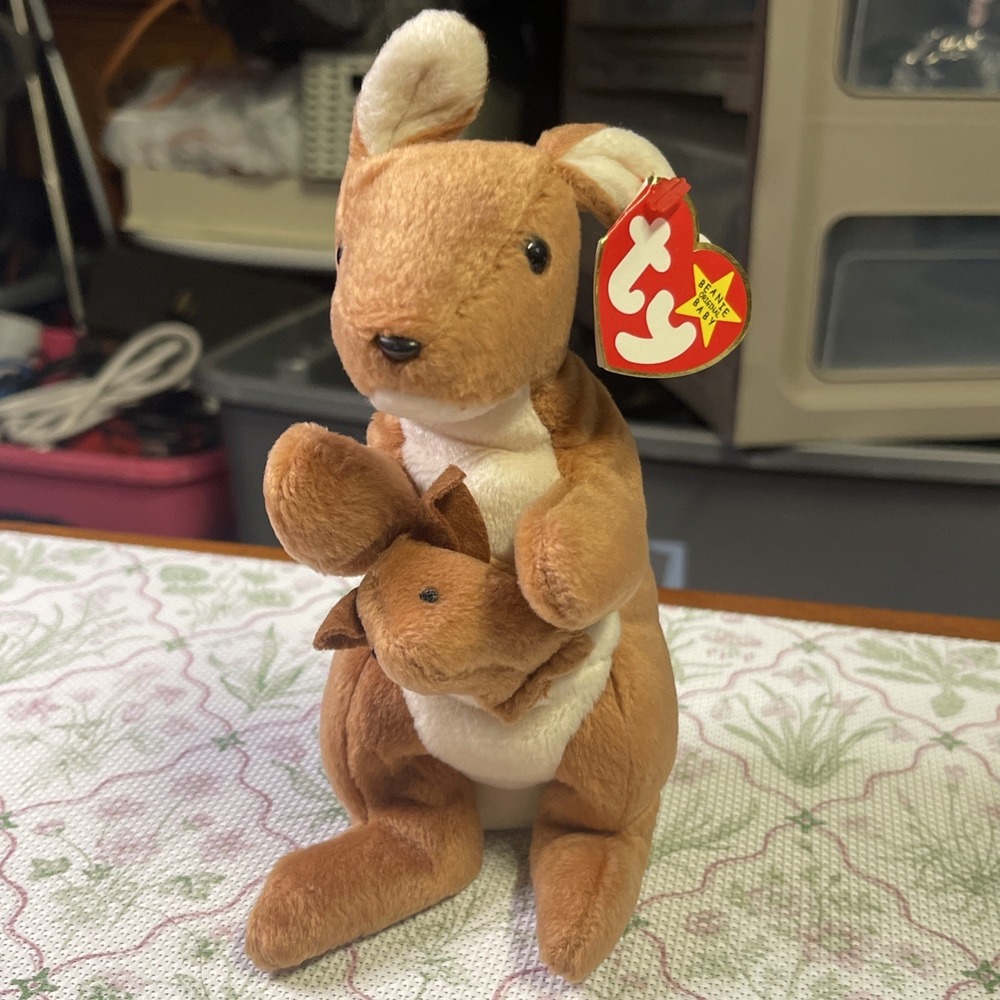 Ty Beanie Baby Kangaroo, Pouch,‎ 1996